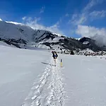 Lovely In Bei Sedrun דירה Rueras