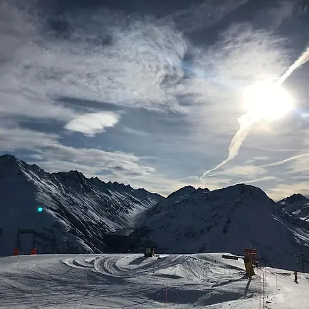 Lovely In Bei Sedrun דירה *